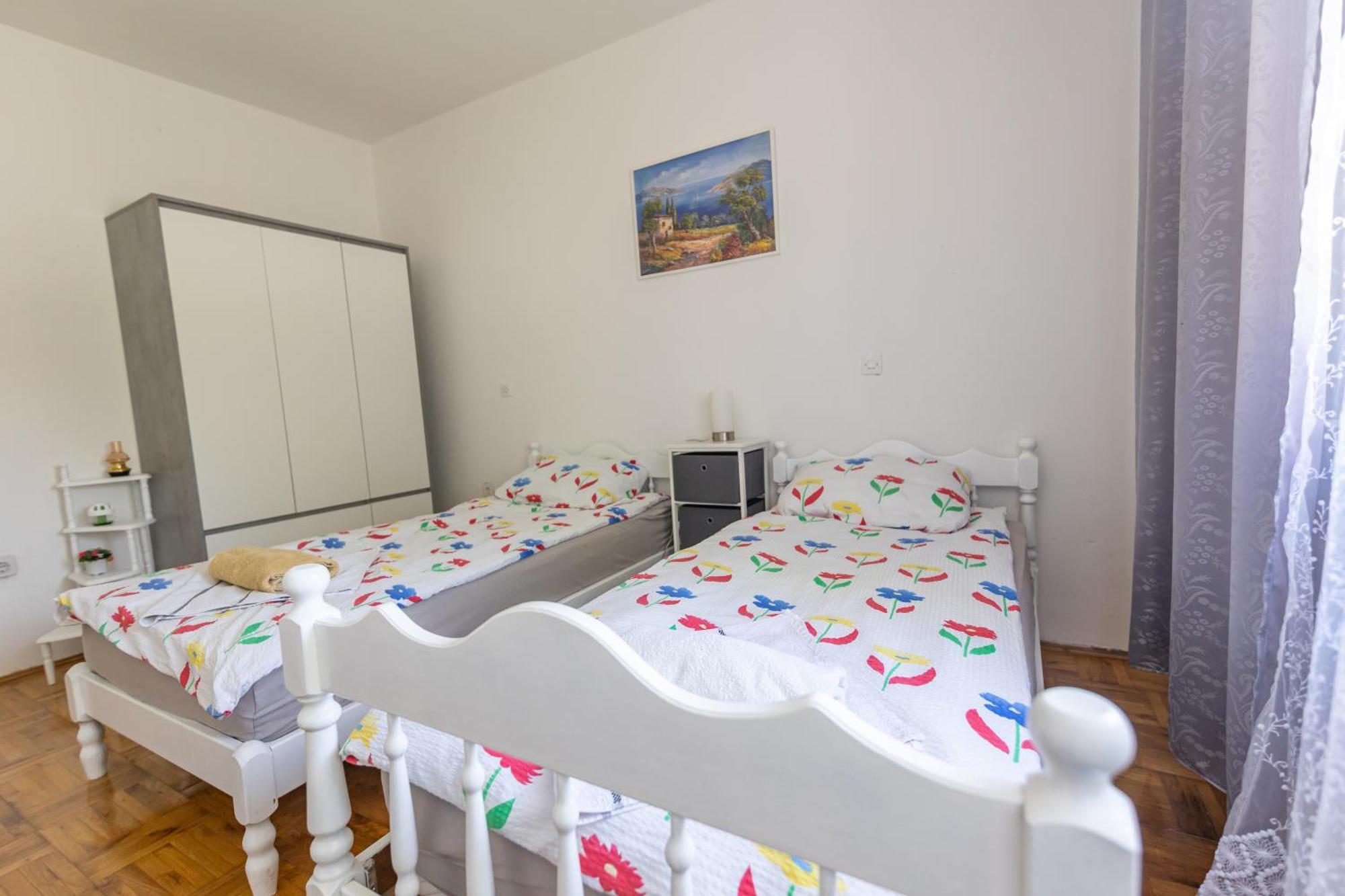 Apartman Marta I Soba Maja Gradiste ภายนอก รูปภาพ
