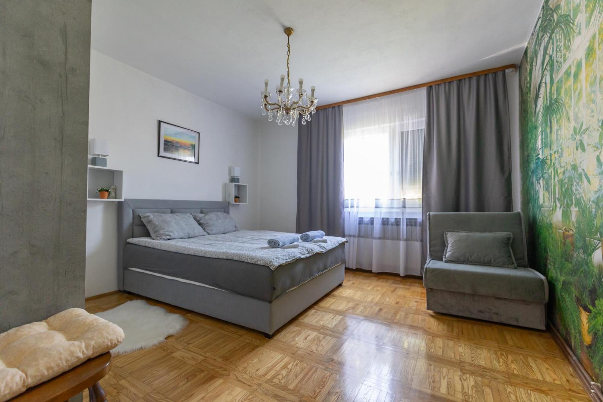 Apartman Marta I Soba Maja Gradiste ภายนอก รูปภาพ